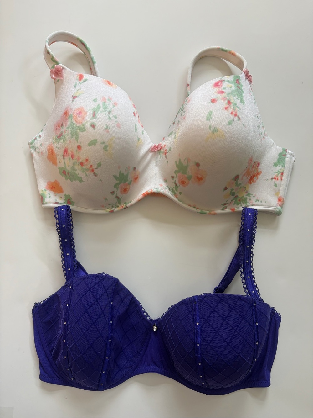 2 set bundle value full coverage White & Purple Dual-Pack Bras size 40DD